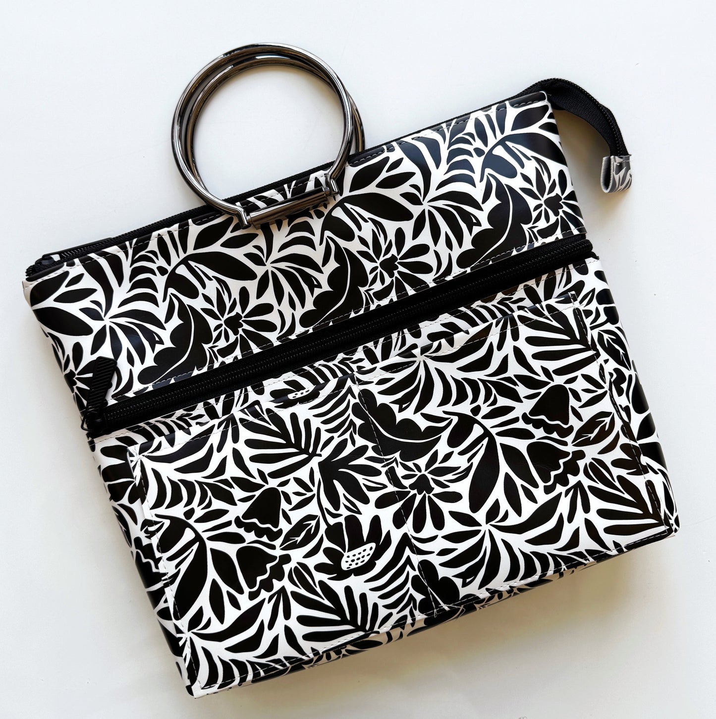 Black and Cream Floral Vinyl